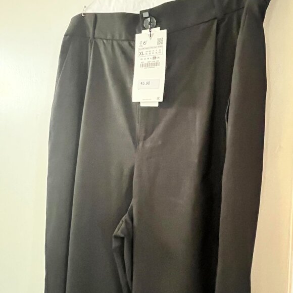 Womens Zara Black Flowy Pleated Pants - Picture 2 of 5